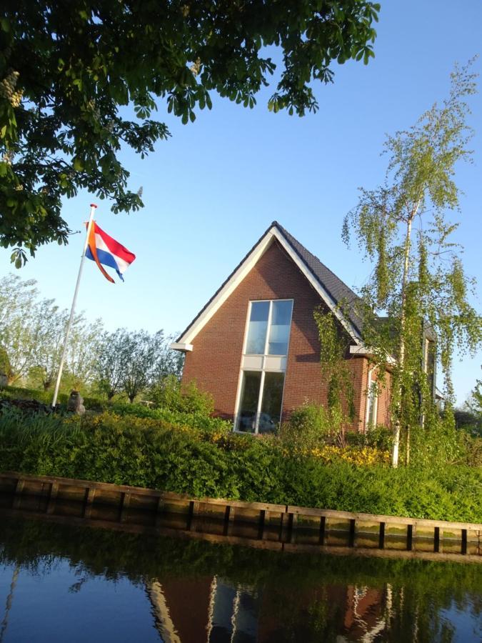 Bed and Breakfast De Kopstoof Lekkerkerk Exterior foto